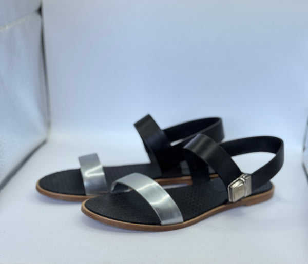 Sandali flat Miu Miu