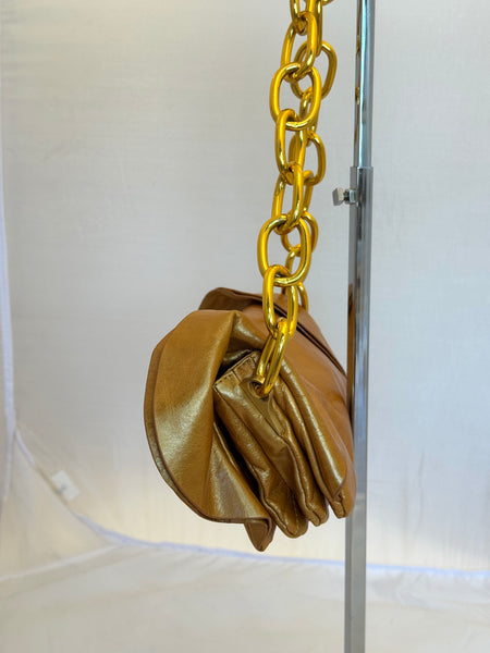 Borsa in pelle con catena