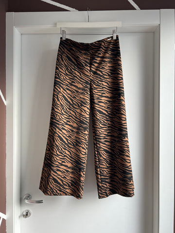 Pantaloni zebrati