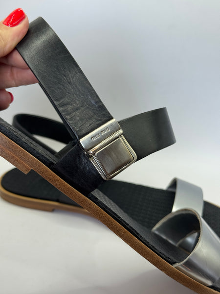 Sandali flat Miu Miu