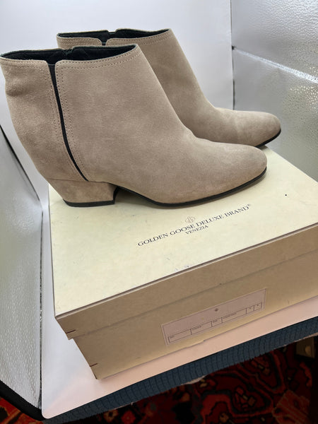 Tronchetti Siena in suede beige