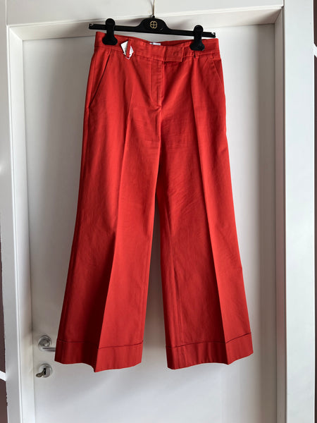 Pantaloni larghi