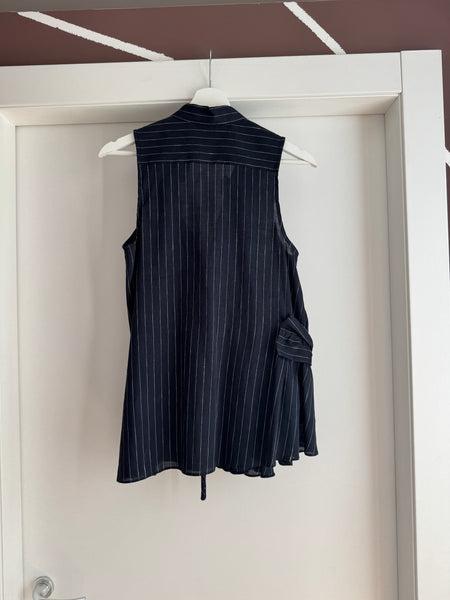 Blusa smanicata gessata