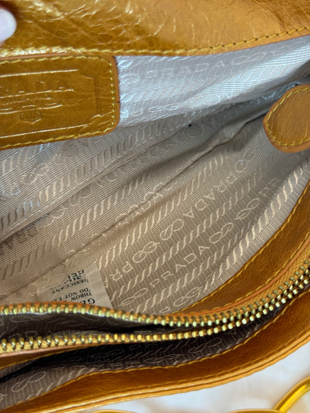 Borsa in pelle con catena
