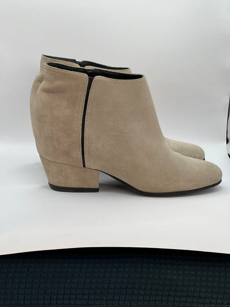 Tronchetti Siena in suede beige