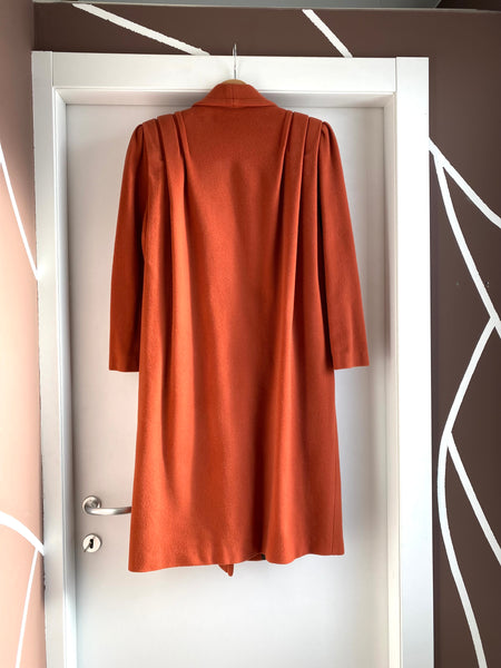 Cappotto vintage color aragosta