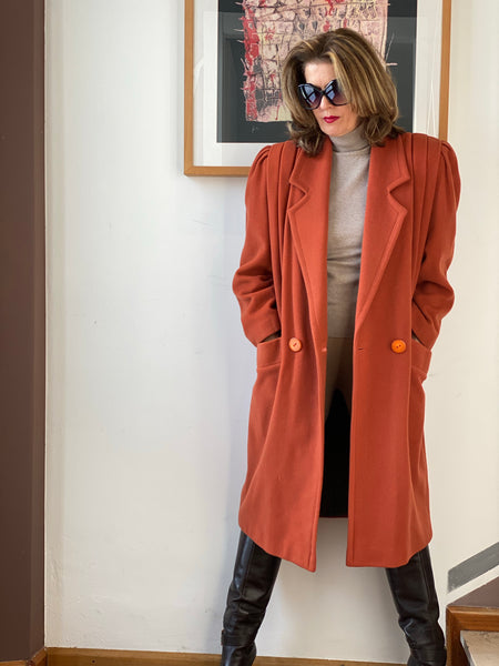 Cappotto vintage color aragosta