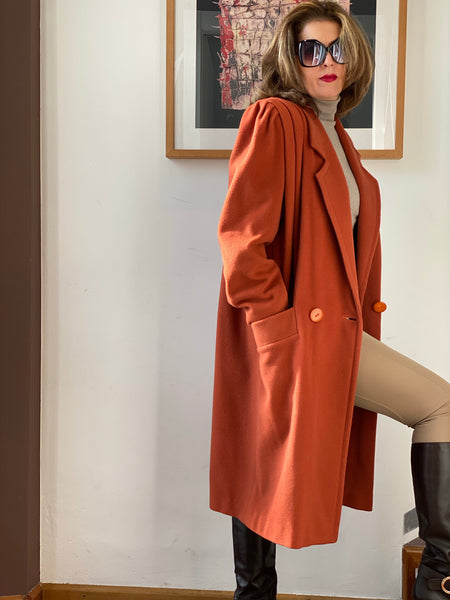 Cappotto vintage color aragosta