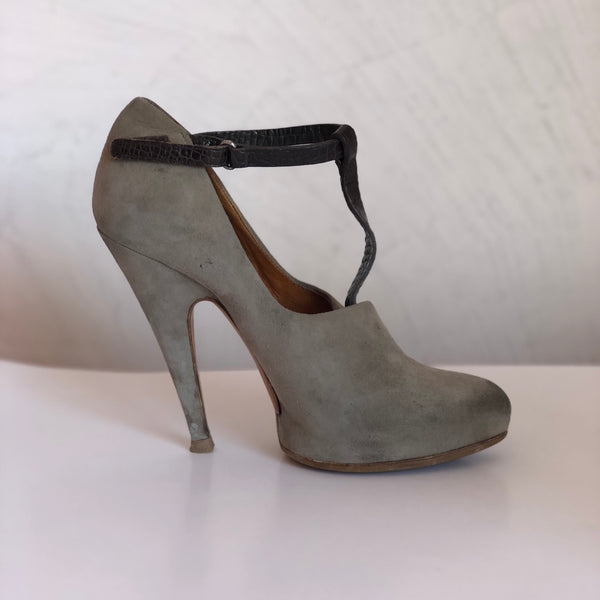 Scarpe pump in suede